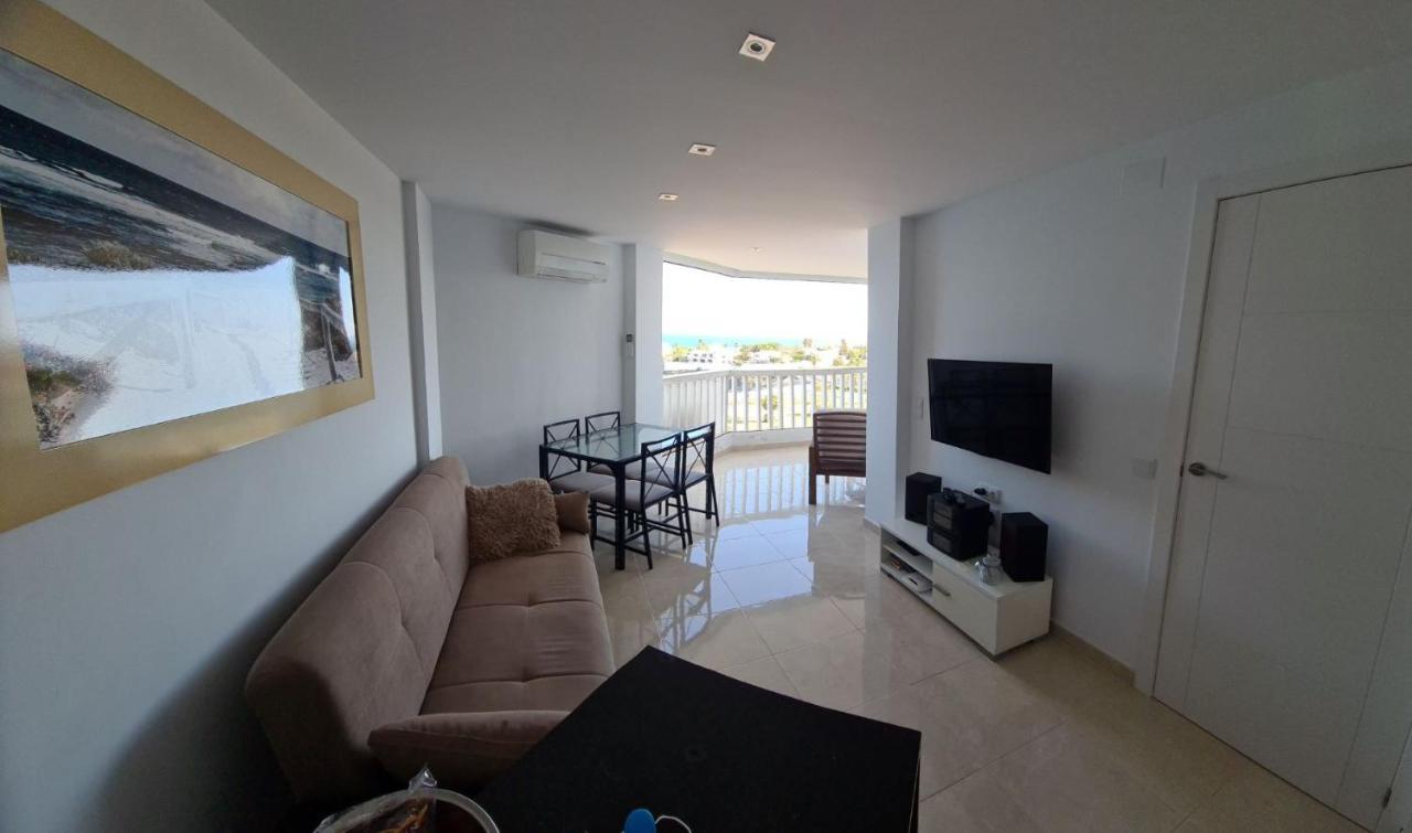 Room In Apartment - 1St Line Top Floor Apartment Carrer del Mar Eksteriør bilde